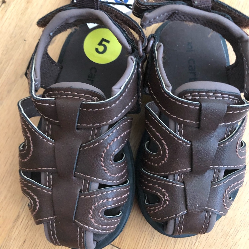 Carters boy sandals. Size 5.